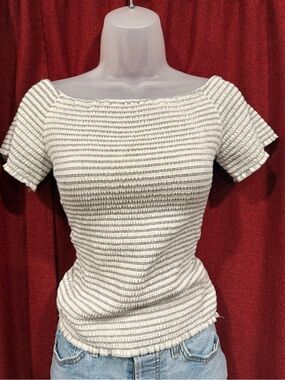 Women’s Off-Shoulder Smocked Short Sleeve Top - super stretchy!